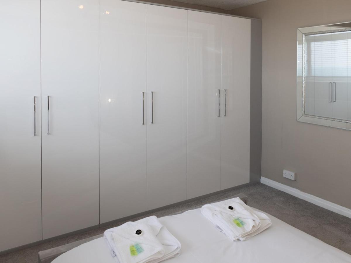 Pass The Keys Amazing 4 Bedroom Property- Hot Tub & Sea Views Scarborough Dış mekan fotoğraf
